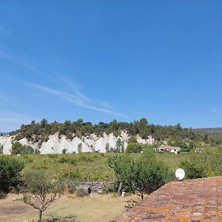 Maison De Cesar Saint-Saturnin-d'Apt Exterior foto